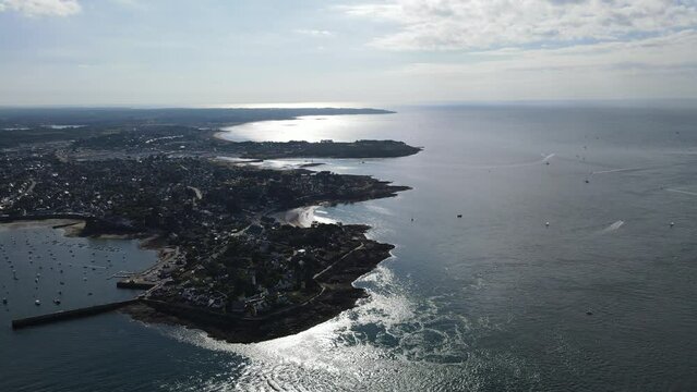 Port Navalo Port du Crouesty Arzon Bretagne France r&eacute;gion fran&ccedil;aise vid&eacute;o a&eacute;rienne drone vue panoramique