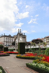 Vertical photograph of the botanical garden of Barcelos, a town in Portugal.