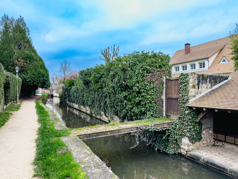 Street view of old village Chevreuse in France