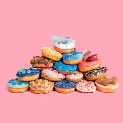 Donut Pyramid 2