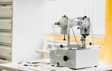 Synoptophore device in medical children office in hospital. Visual acuity, strabismus improvement. Advanced vision treatment, correction for eyes health. Pediatric ophthalmology procedure
