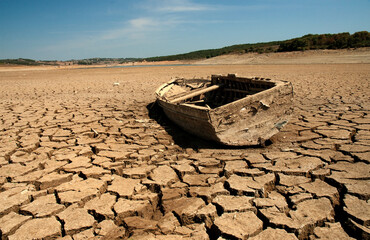 The cracks that form in the soil at the end of a dry season create a frightening image for our...