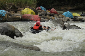 river tubing photo