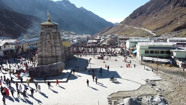 KEDARNATH: the abode of MAHADEV, where one can reconnect with nature and spiritualities. The land of spiritual enlightenment.