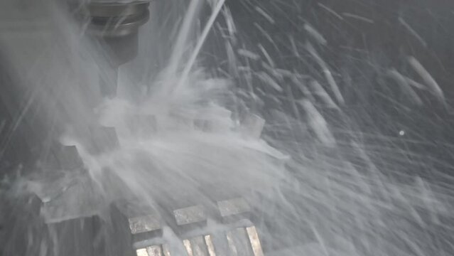 The 5 axis machining center cutting the water turbine parts  parts liquid coolant method.