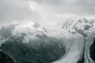 Gornergletscher mit Monte Rosa Massiv