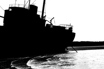 Aground ship at beach graphic silhouette - 651202616