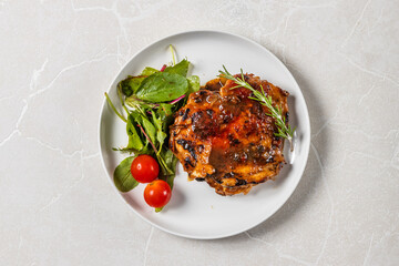 チキンステーキ　Chicken steak grilled outdoors 
