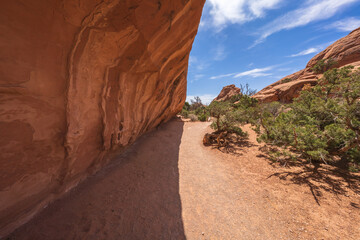 hiking the devils garden trail, arches national park, usa
