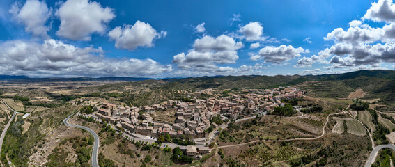 vista aérea del municipio medieval de Sos del Rey Católico en Aragón, España