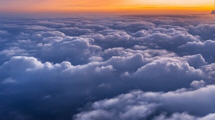 Fototapeta na wymiar Beatiful sky with comolus clouds
