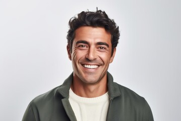 Obraz premium Medium shot portrait photography of a Peruvian man in his 30s against a white background