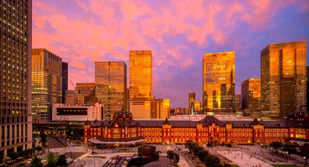 東京駅真っ赤な夕焼け　Sep.2023