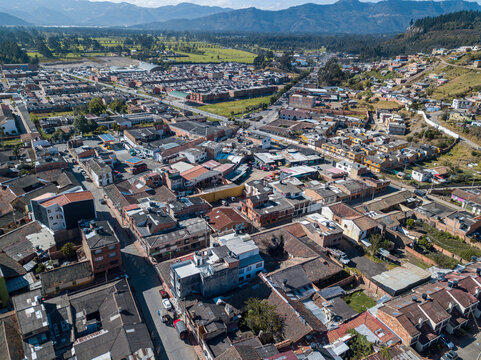 Above Ubat&eacute;: Aerial Photography Collection