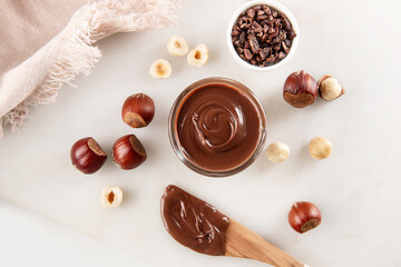chocolate spread with hazelnuts