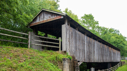 Fototapeta na wymiar Governor Bebb Park Covered Bridge in Butler County, Ohio