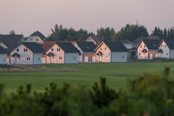 ARCHITECTURE - An estate of small family houses