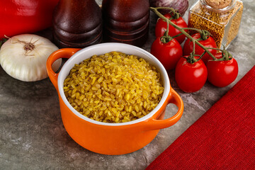 Dry wheat bulgur cereal heap