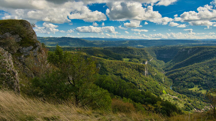 Blick vom Rocher de Hautepierre im Doubs 