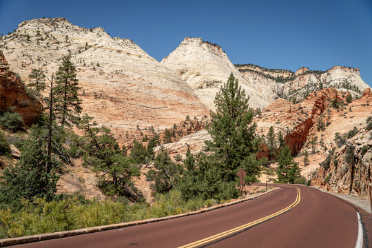 landscape, travel, zion, canyon, utah, hike, hiking, sky, park, national, view, mountain, rock, scenic, wild, valley, outdoor, peak, nature, natural, trail, sandstone, tourism, cliff, usa, river, suns