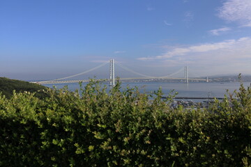 陸地を繋ぐ大橋