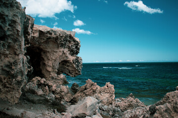 Australia, Point Louise Lookout located close to Green Head in WA is 400 m long, 10-20 m high section of calcarenite which offers panoramic views over the main surf break below.