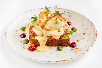 toast with poached egg and sauce