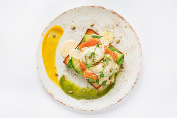 toast with poached egg and sauce