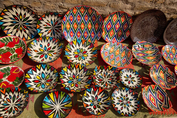 bowl with a multi geometrical plate in a artistic form