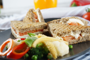 salmon with vegetables