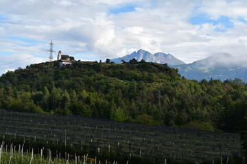 Schöne Landschaft bei Tisens in Südtirol 