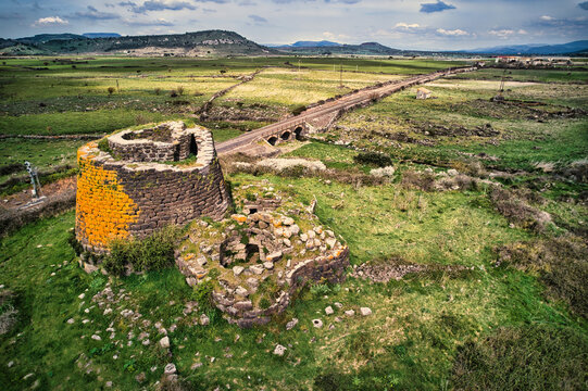 Nuraghe Oes, Sardegna .