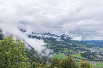 Regenwolken bei Brannenburg in den Bergen