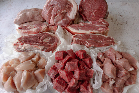 Autumn hamper meat box now. Pork, beef, chicken, lamb.Side view