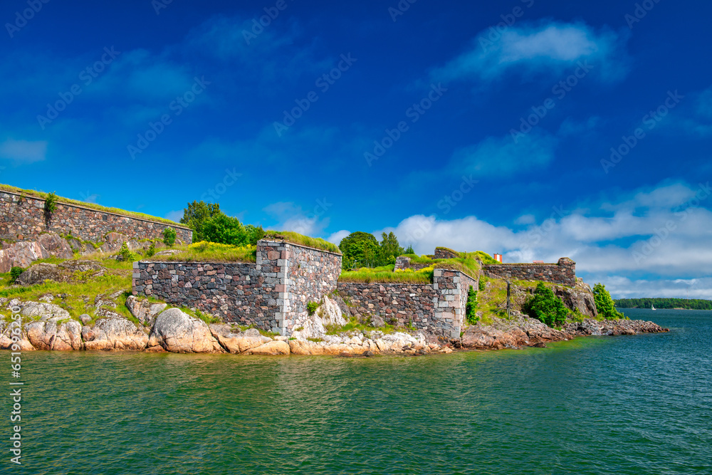 Poster the fortress of suomenlinna is an inhabited sea fortress composed of eight islands, of which six hav