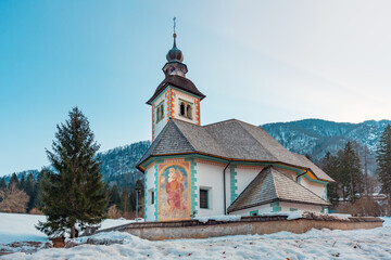 Fototapeta na wymiar Bohinj Church of St. Duha in winter