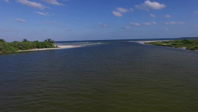 Videos Biosfera de Sian Kaan/reserva de sian kaan quintana roo encuentro de agua dulce y salada 1