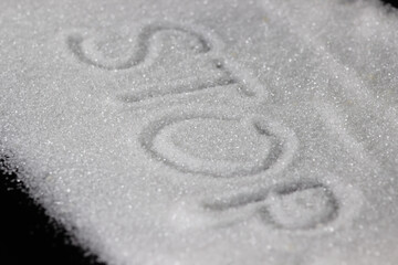 Stop word on the sugar, warned that the sugar too much will make unhealthy nutrition, obesity, diabetes, a dental care .