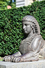 Fototapeta na wymiar Belgique Belgium Tervuren parc statue colonial jardin sphinx fonte