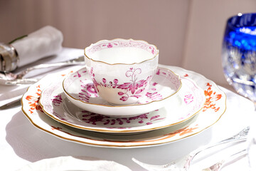 Vintage dining set unique porcelain tableware europe dragons and phoenix