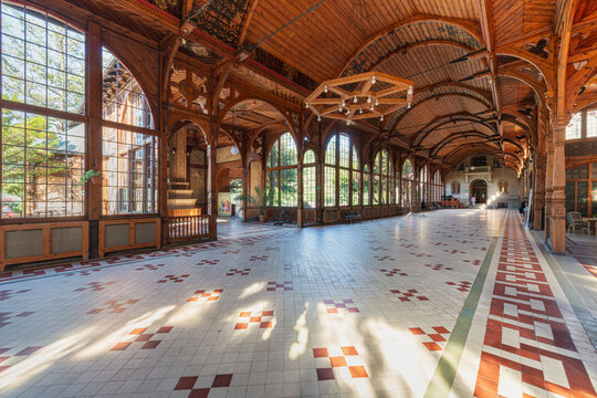 Swieradow-Zdroj, Poland - June 24, 2019; &ldquo;Dom Zdrojowy&rdquo; - the longest Walking Hall in Lower Silesia (80 meters); Świerad&oacute;w Czerniawa health resort
