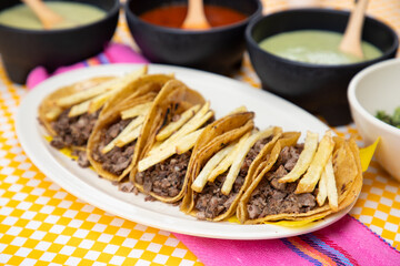 orden de tacos naturales