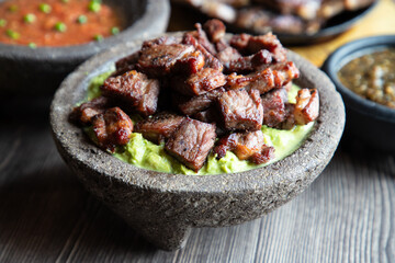 rib eye en molcajete 