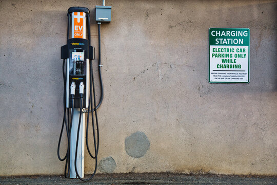 Electric Vehicle (EV) charging station 