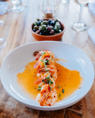Large Shrimp Cooked in Sauce