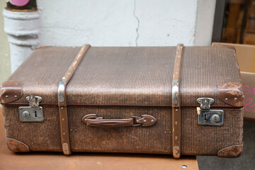Details eines alten Koffers, so wie er vor 50 Jahren genutzt wurde.