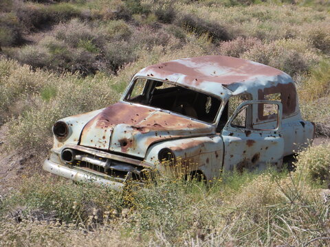 Old Rusty Blue Classic Car Abandoned in Death Valley National Park