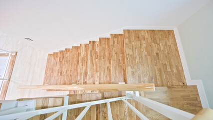 The stairs with the wood grain alive are so cool
