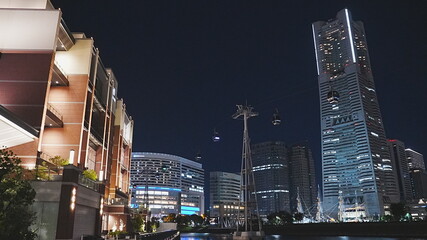 横浜