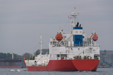 Fototapeta premium LPG TANKER - The red ship sails to the port